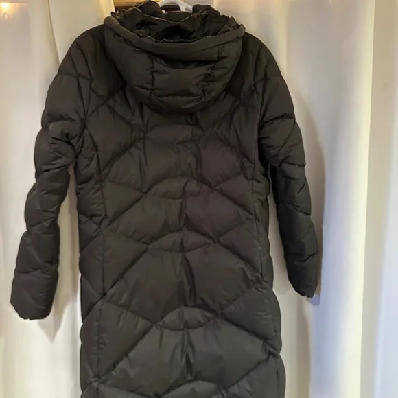 Ladies North Face Down Coat - Picture 6 of 6
